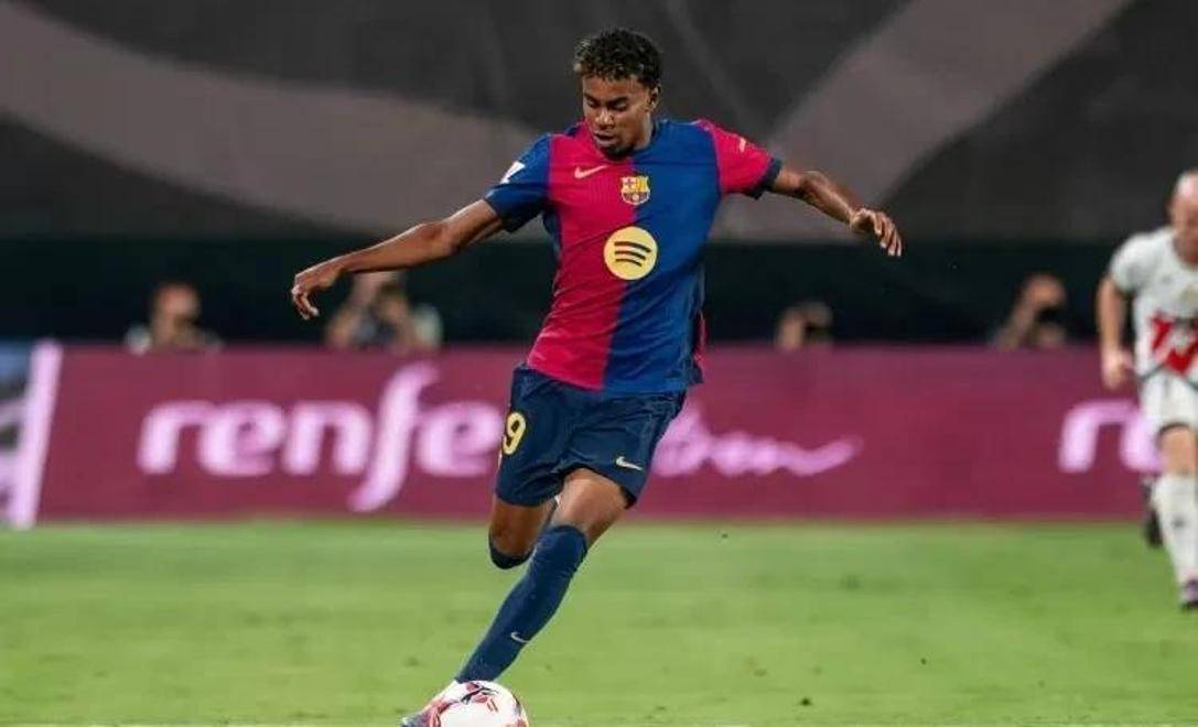 米体：斯帕莱蒂准备重新整合现有球员，由三中卫变阵四后卫