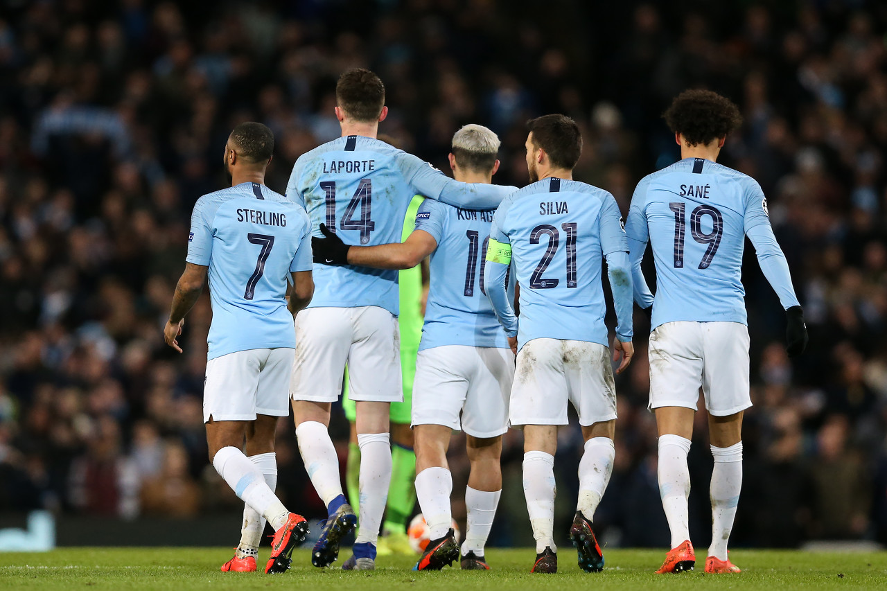 足球中超发布赛程海报，视觉效果炸裂