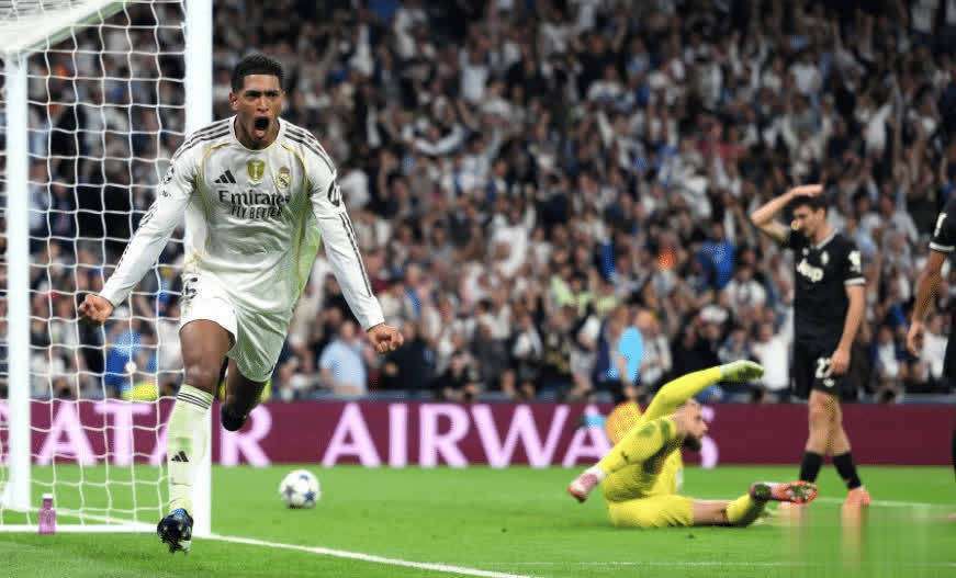 哀悼，一巴西18岁小将在家中因弟弟清理步枪时走火中弹身亡