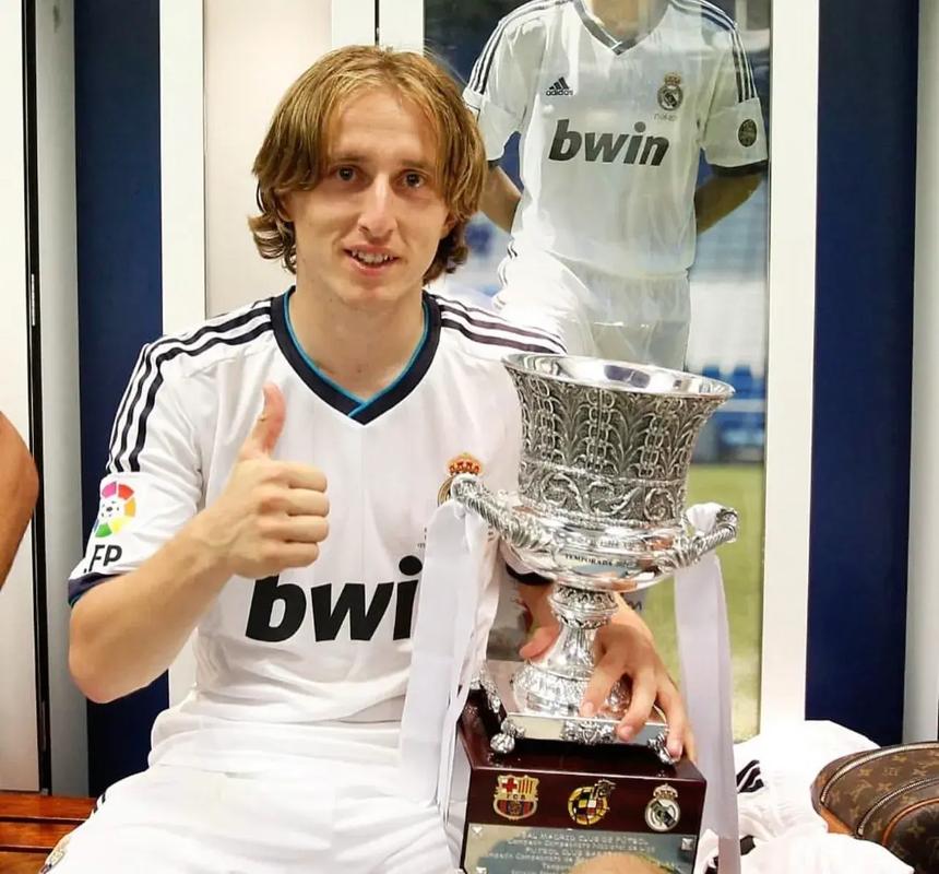 皇马介入萨拉赫转会争夺战，用罗德里戈交换？利物浦却无出售计划